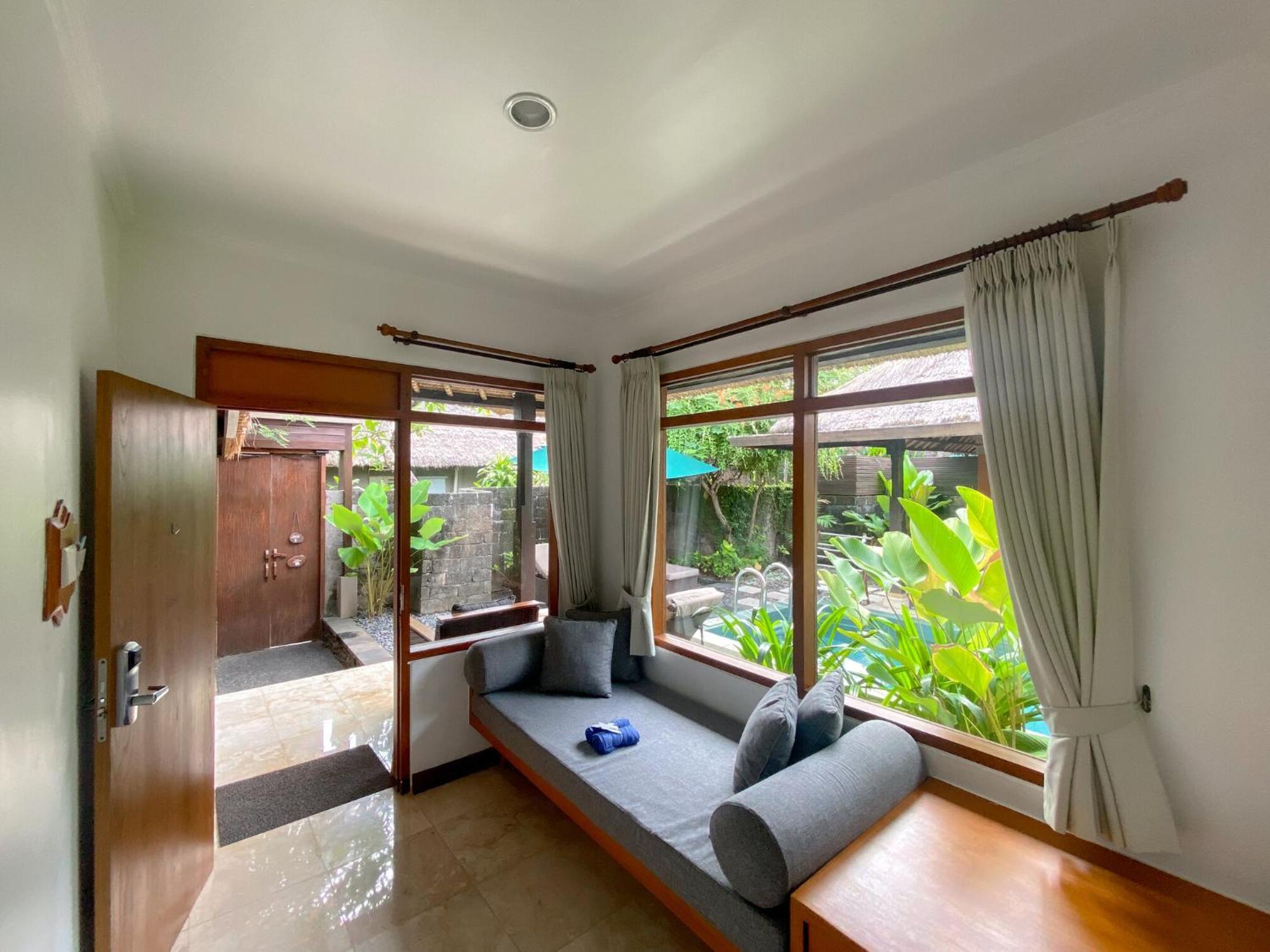 Legian Beach Hotel Eksteriør bilde